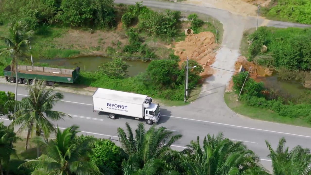 Ciężarówką przez Malezję