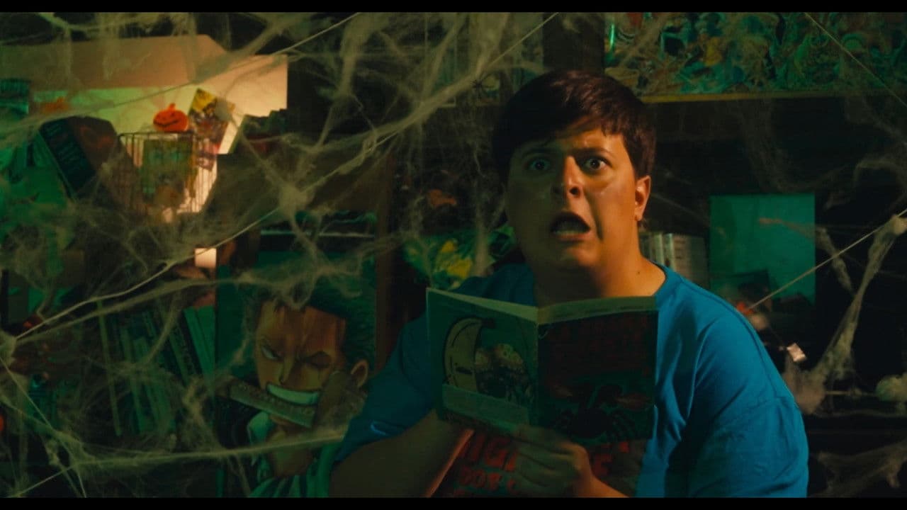 La Araña Gigante de Dos Cabezas Escupe Fuego