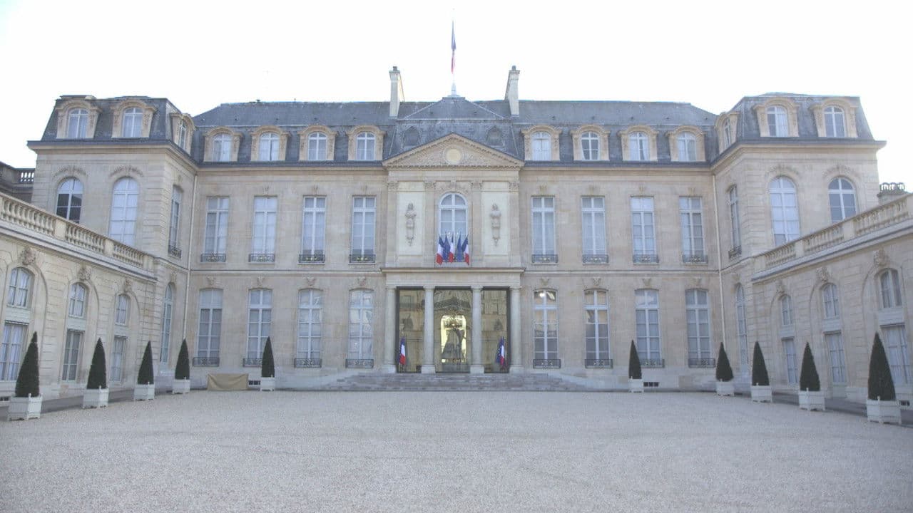 Jours de sacre à l'Elysée