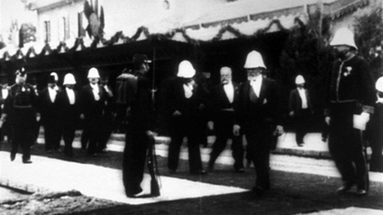 M. le président se rendant au déjeuner à Sidi-Bel-Abbès