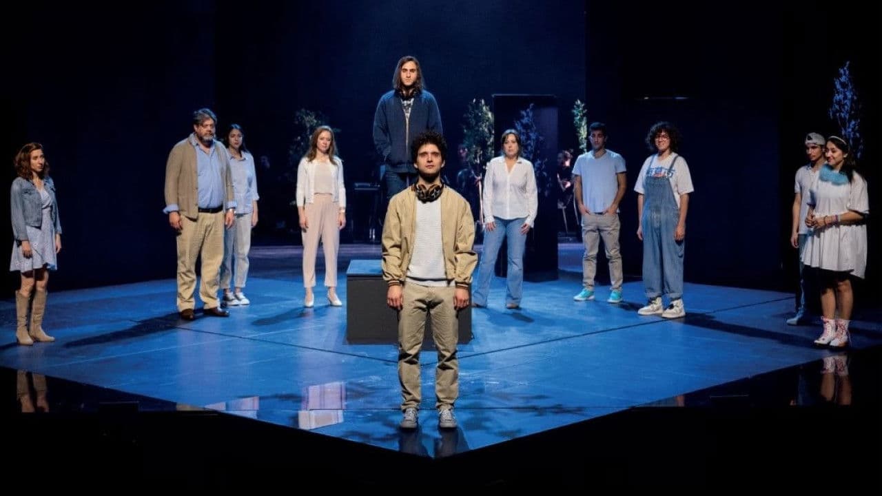 Dear Evan Hansen- The Musical: Cameri