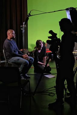 Hi I Need to Be Loved