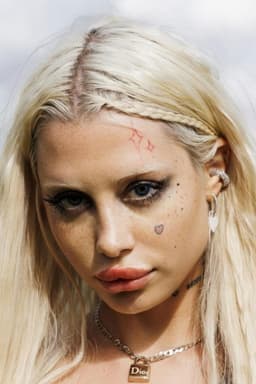 Анна Михеева