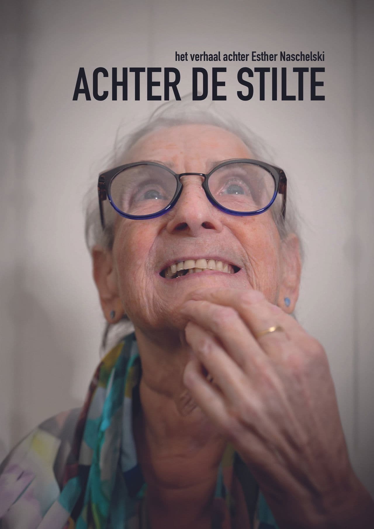 Achter De Stilte