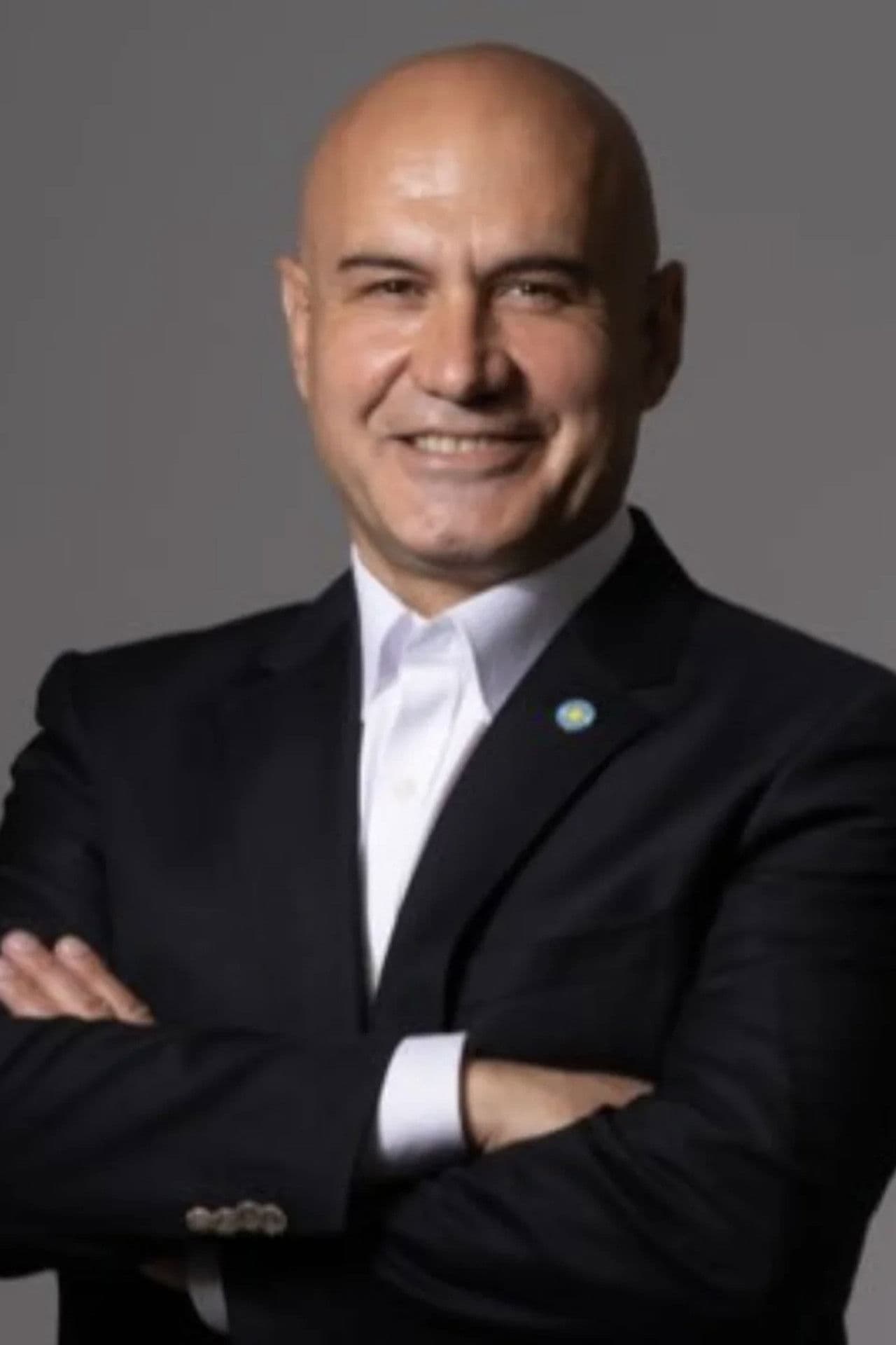 Turhan Çömez