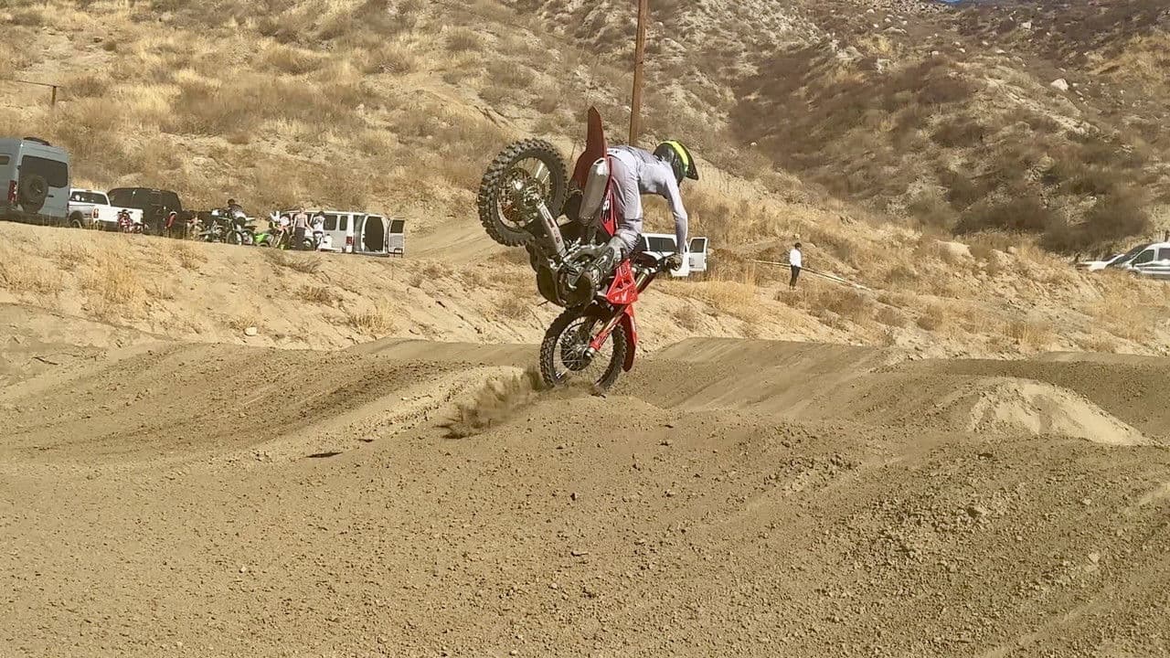Big Crash Before Glendale!
