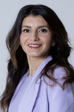 Седа Каспарова