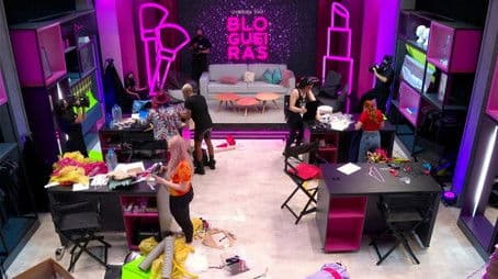 Night of Hot Glue: Super Heroes