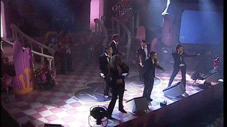 La banda toca en la fiesta