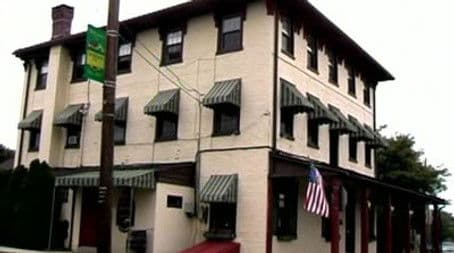 Fortuna Apartment / Topton's House