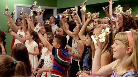 Episode 220 - Bike Wars / Trophy Culture / Uncaged