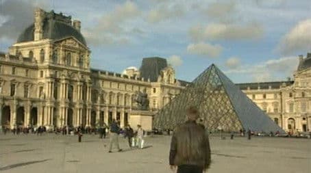 Paris: Grand and Intimate