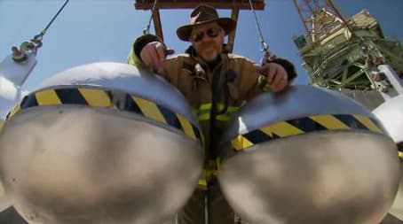 Newton's Crane Cradle