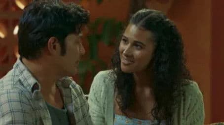 ¡Larisa tiene un amante!