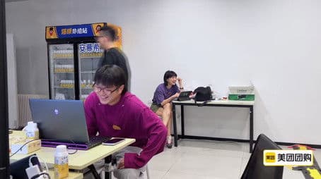 S2 Behind the Scenes