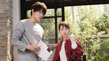 Love Mission Start! A manga artist who doesn't know love and a girl who wants to