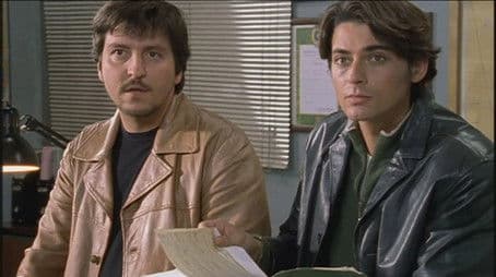 Betrayals / Distinguishing features of a crime