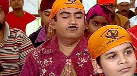 Champaklal Catches Jethalal With A Bag