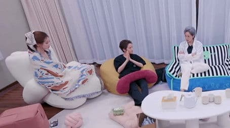 Sisters’ Holiday Journal EP7