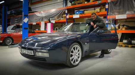 Porsche 944
