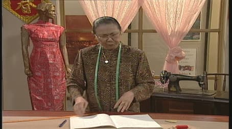 Red Packet Day (Season Finale)