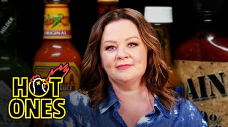 Melissa McCarthy Prepares for the Worst While Eating Spicy Wings