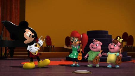 It's a Hap-Hap-Happy Hot Dog Hills!