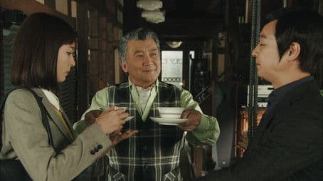 Looks? The Heart? Which to Choose? The Unprecedented Cosmetic Surgery Case