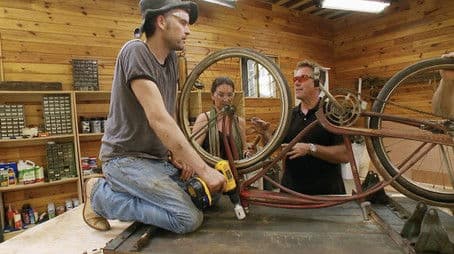 Urban Upcyclers vs. Creative Best Friends