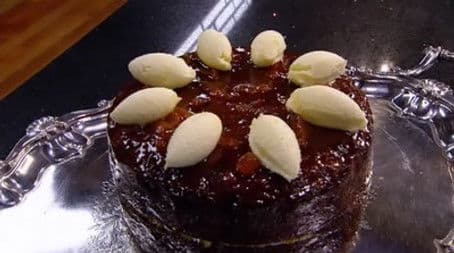 Carrot Cake Elimination Challenge