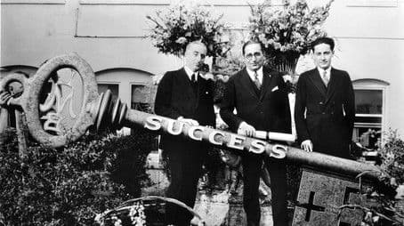 The Dream Merchants (1920-1928)