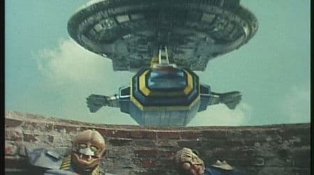 Justice or Devil? The Silver-Masked Great Hero