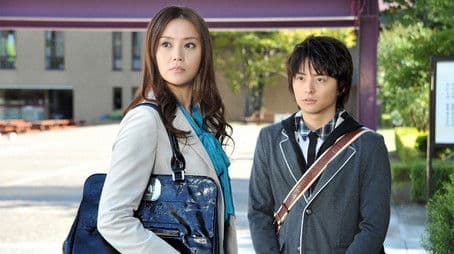 Be prepared herbivorous men! The love gap between a 33 year old single teacher and one 10 years younger!