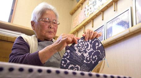 Centuries-old Japanese Businesses: Timeless Crisis Management