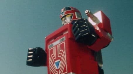 Big Turnaround! The Transforming Robo