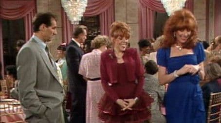 Married... with Prom Queen (1)