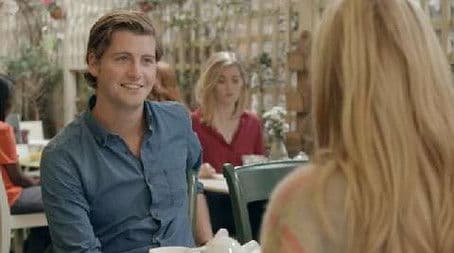 Get Out Of The Friend Zone And Kiss Her