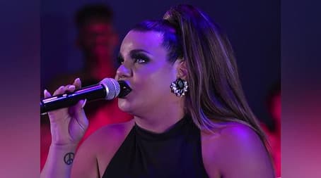 Casting Special: The Hottie Hunt