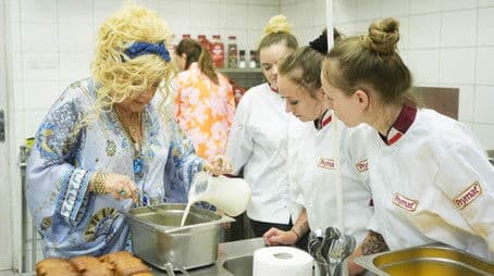 Episode 12 - Czarny Domek