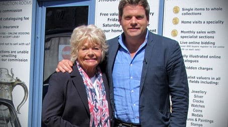 Judith Chalmers and Mark Durden-Smith