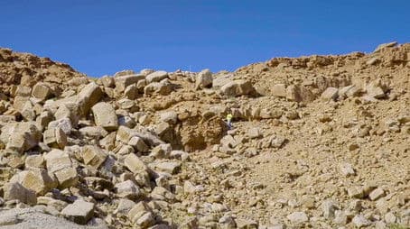 Season 5 Behind the Gates: The Rocky Road Ahead