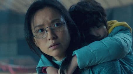 Booyang: Family Support, Levitation