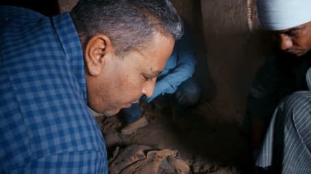 Pyramid Tomb Raiders