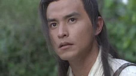 Episode 31 God Sculpture Accompanies Yang Guo to Practice Sword Techniques