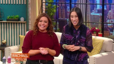 You Know Her from 'Bridesmaids' the Hilarious Wendi McLendon-Covey is Here