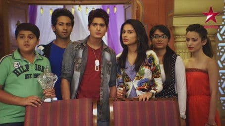 Gayatri Calls A Press Meet