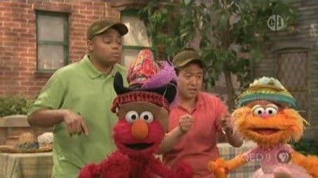 Elmo & Zoe's Hat Contest