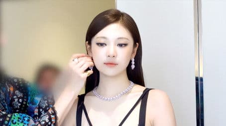 NINGNING at Cannes🍹🌴🖤