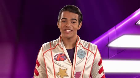 The Zoom Around the Moon