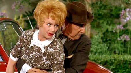 Lucy and the Ring-a-Ding-Ding